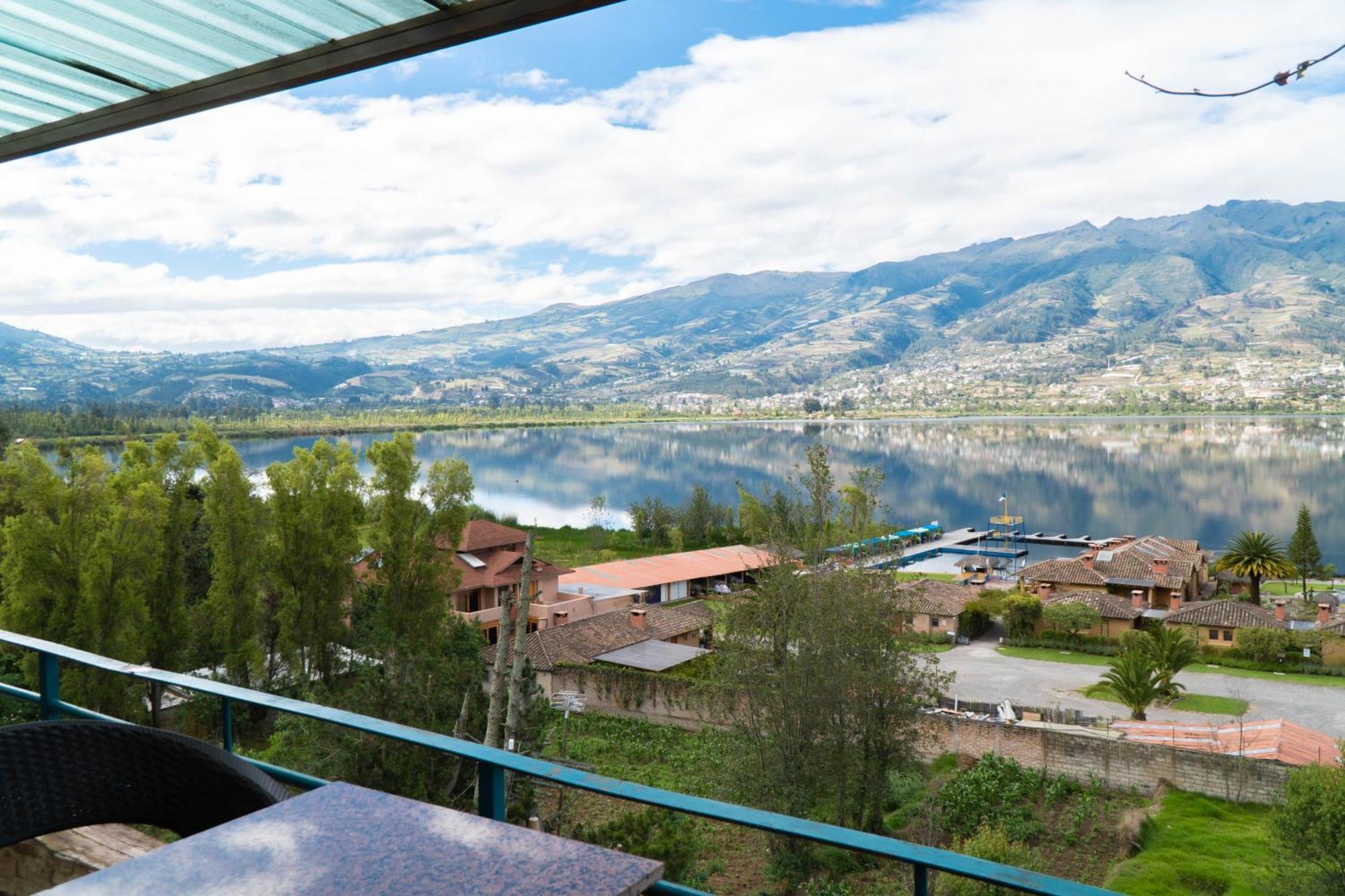 Campo Lago Hospedaje San Pablo Del Lago Exterior foto